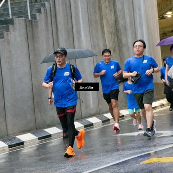 Runner Photo 7987832