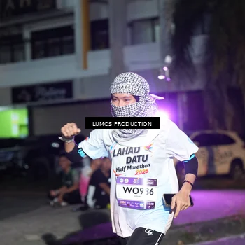 Runner Photo 7987836
