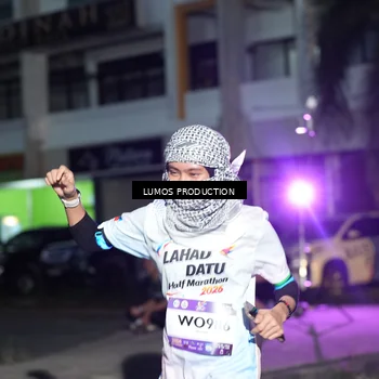 Runner Photo 7987839