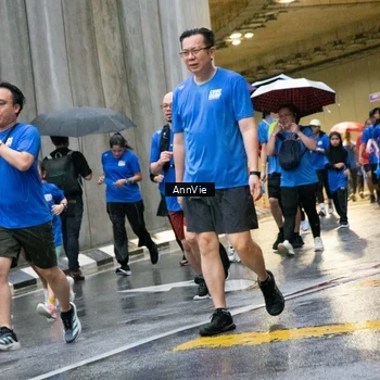 Runner Photo 7987840