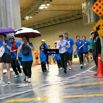 Runner Photo 7987843