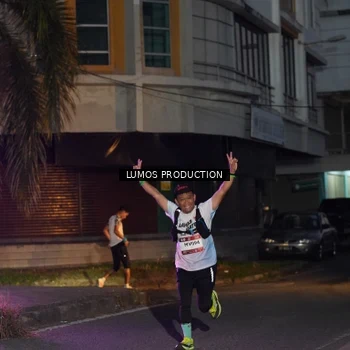 Runner Photo 7987862