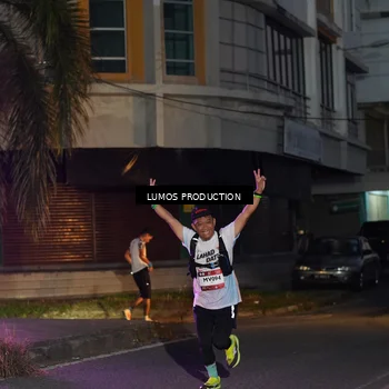 Runner Photo 7987867