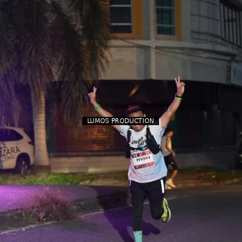 Runner Photo 7987877