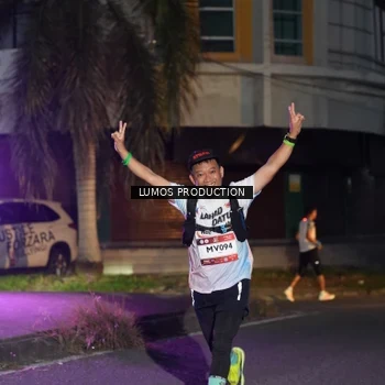 Runner Photo 7987884
