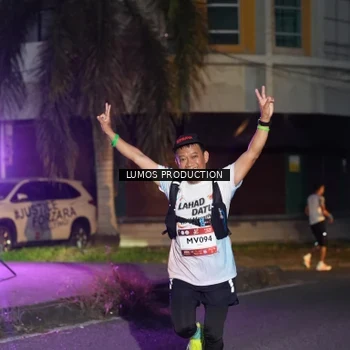 Runner Photo 7987898