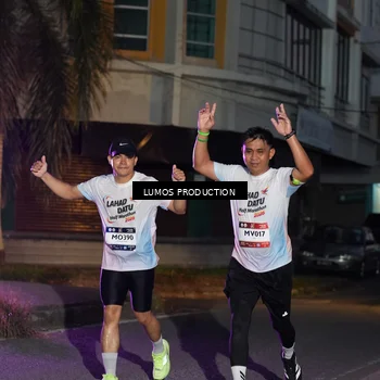 Runner Photo 7987930