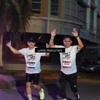 Runner Photo 7987932