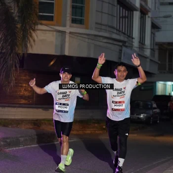 Runner Photo 7987933