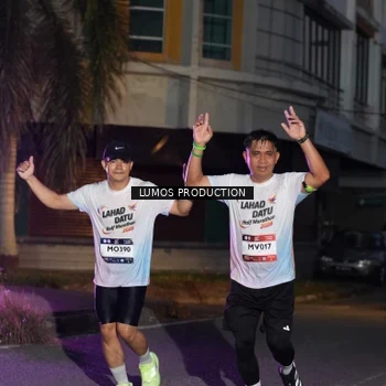 Runner Photo 7987935