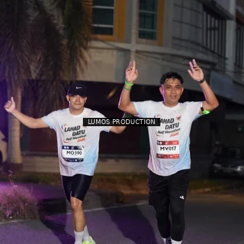 Runner Photo 7987937