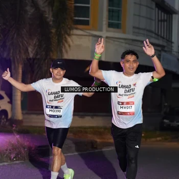 Runner Photo 7987943