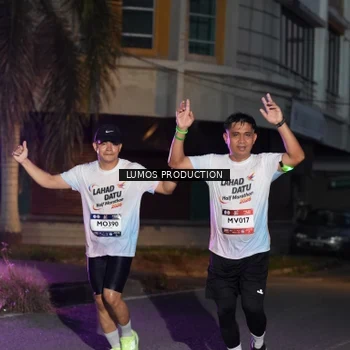 Runner Photo 7987944