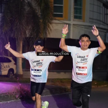 Runner Photo 7987945