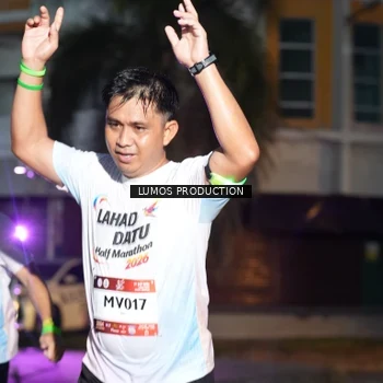 Runner Photo 7987958