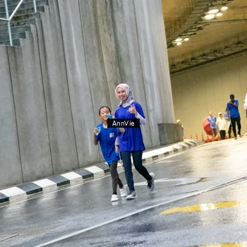 Runner Photo 7987963