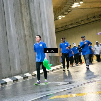 Runner Photo 7987972