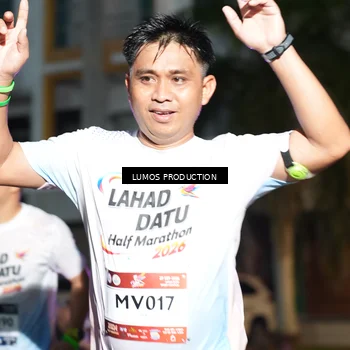 Runner Photo 7987976