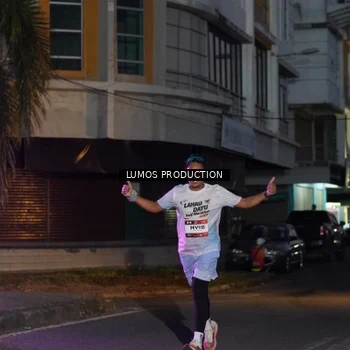 Runner Photo 7987978