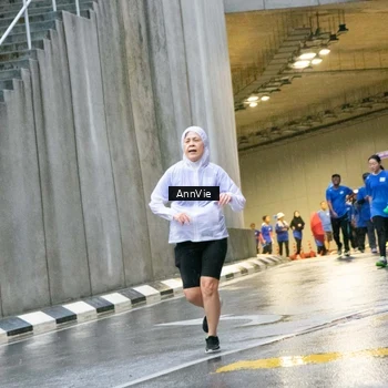 Runner Photo 7987982