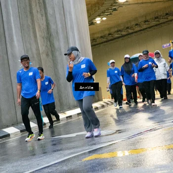 Runner Photo 7987989