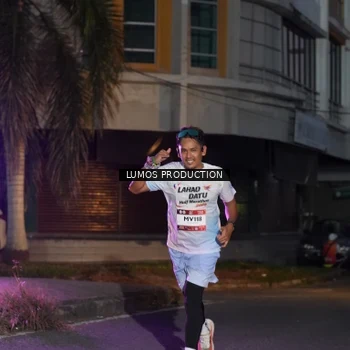 Runner Photo 7988008