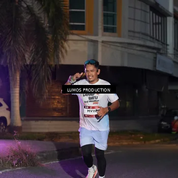 Runner Photo 7988019