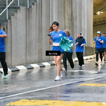 Runner Photo 7988036
