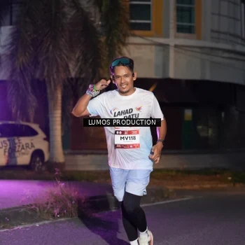 Runner Photo 7988039