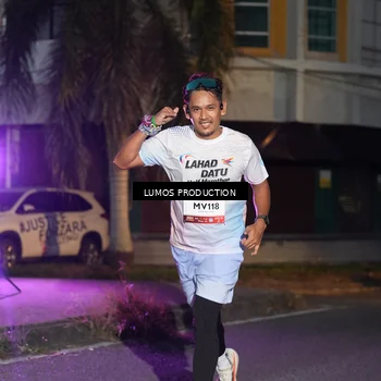 Runner Photo 7988043