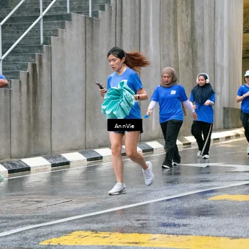 Runner Photo 7988052