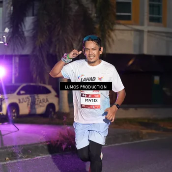 Runner Photo 7988053