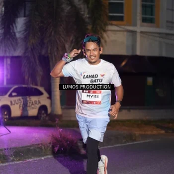Runner Photo 7988054