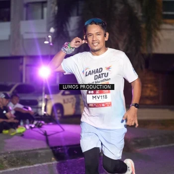 Runner Photo 7988075