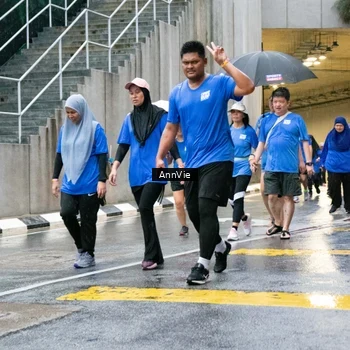 Runner Photo 7988082