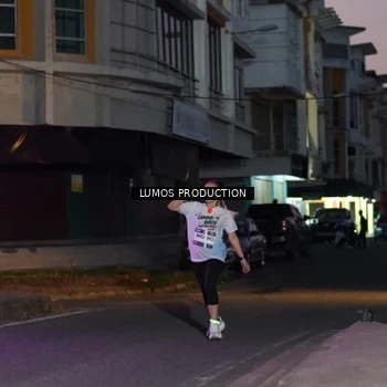 Runner Photo 7988088