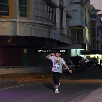 Runner Photo 7988099