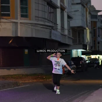 Runner Photo 7988100