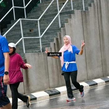 Runner Photo 7988111