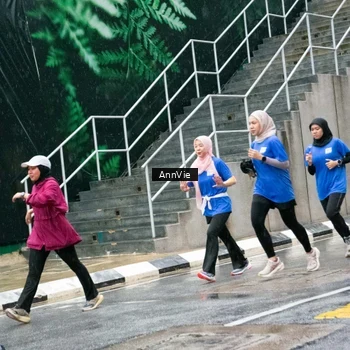 Runner Photo 7988118