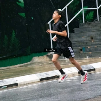 Runner Photo 7988205