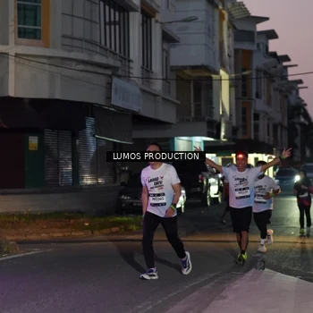 Runner Photo 7988216