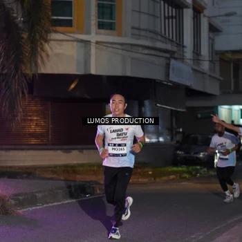 Runner Photo 7988239