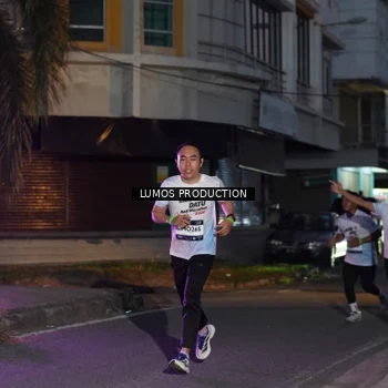Runner Photo 7988242