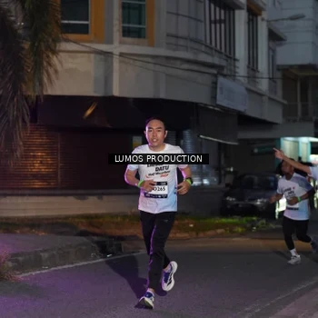 Runner Photo 7988243