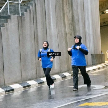 Runner Photo 7988246