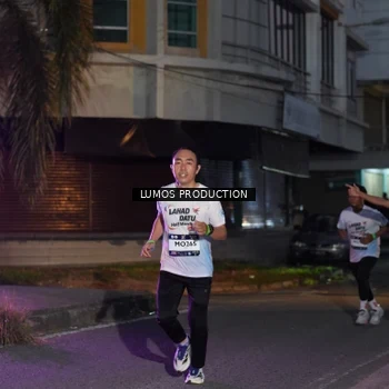 Runner Photo 7988249