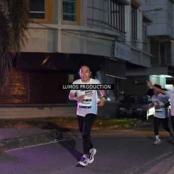Runner Photo 7988251