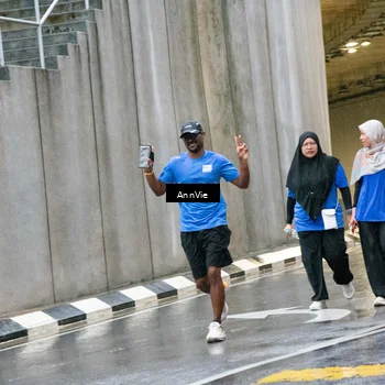 Runner Photo 7988256