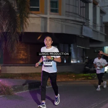 Runner Photo 7988257